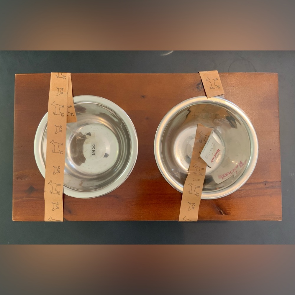 Elevated Pet Bowl